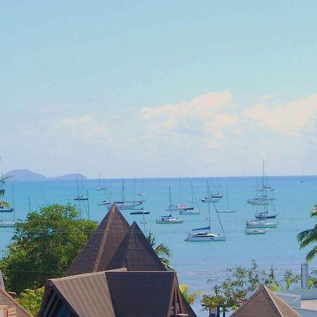 Airlie Beach Apartments Dış mekan fotoğraf