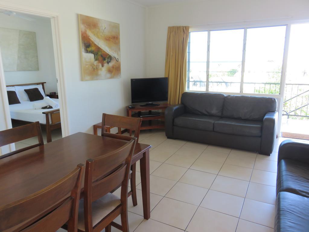 Airlie Beach Apartments Oda fotoğraf