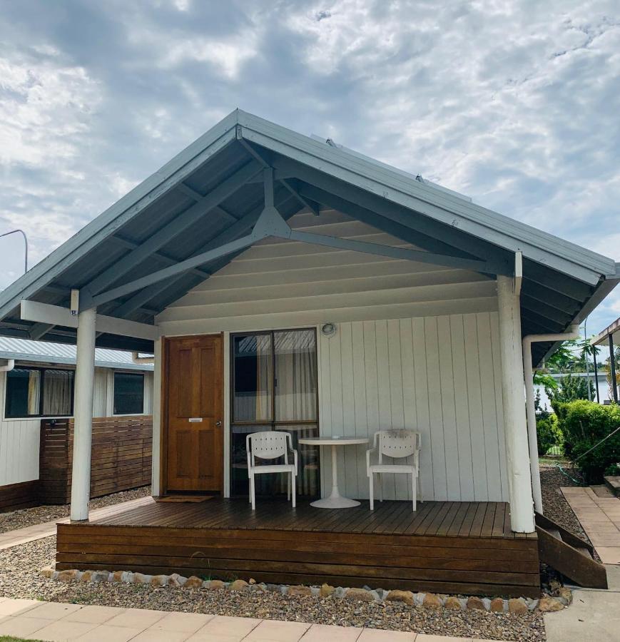 Airlie Beach Apartments Dış mekan fotoğraf