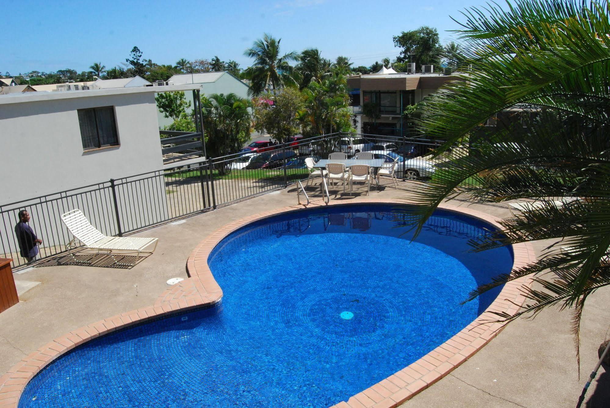 Airlie Beach Apartments Dış mekan fotoğraf